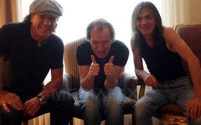 AC/DC planuiesc un nou album