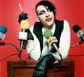 Marilyn Manson a fost intervievat de NME (video)