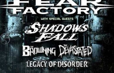 Urmareste integral concertul Fear Factory din Sacremento