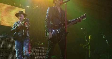 Izzy Stradlin a cantat cu Guns N' Roses la Londra (video)