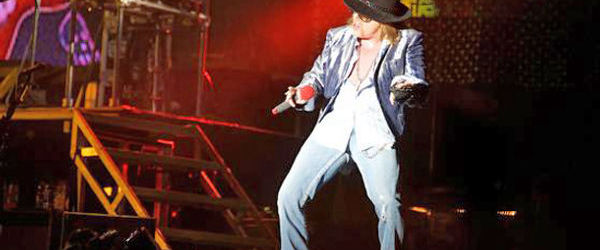 Fanii lui Slash au (din nou) interdictie la concertele Guns N Roses