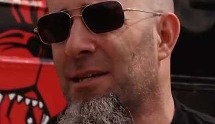 Chitaristul Anthrax il apara pe solistul Lamb Of God: Nu este vinovat