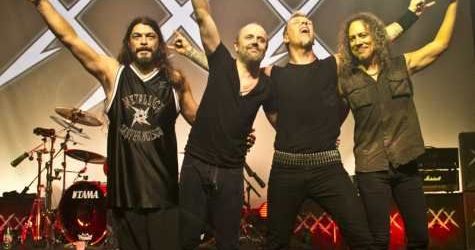 Metallica intra in studio 'curand'
