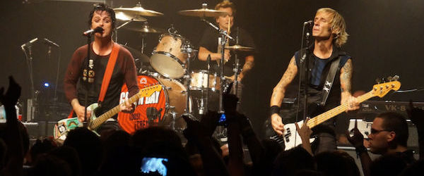 Green Day amana concertele ramase pentru 2012
