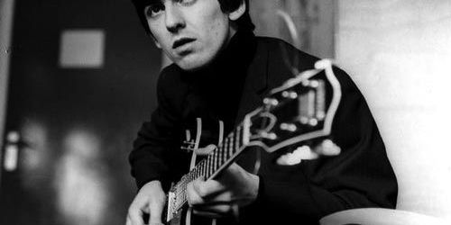 Se implinesc unsprezece ani de la moartea lui George Harrison (The Beatles)