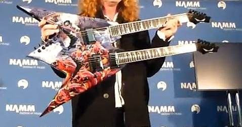 Megadeth: Dave Mustaine prezinta noua chitara Dean double-neck la NAMM (video)