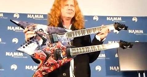 Megadeth: Vezi indeaproape noua chitara Dean signature Mustaine (video)