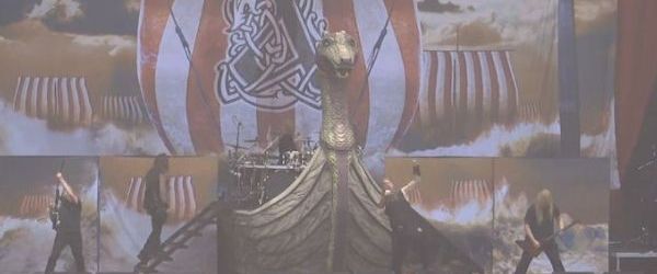 Concert Amon Amarth...pe o corabie vikinga (video)