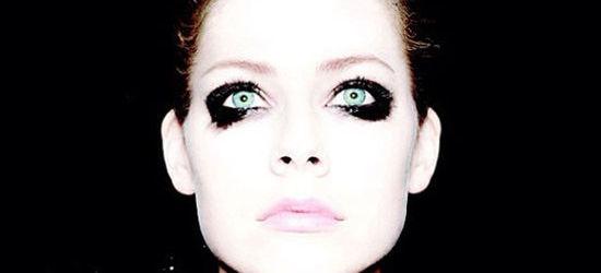 Avril Lavigne lanseaza un nou album in luna noiembrie