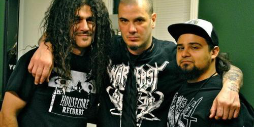Philip H. Anselmo and The Illegals canta piese Pantera si Superjoint Ritual (video)
