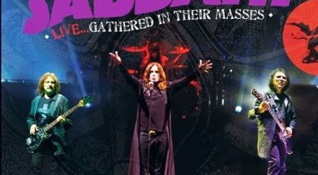 Black Sabbath - War Pigs (Gathered In Their Masses DVD)