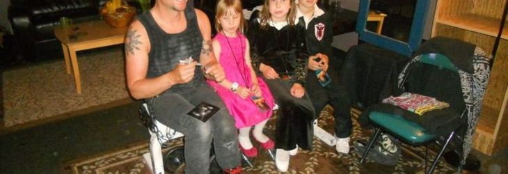 Trei copii romani au deschis pentru Rammstein in America (video)
