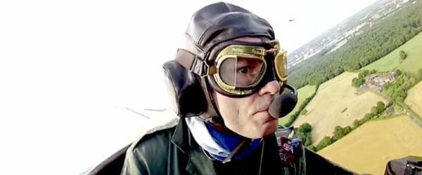 Bruce Dickinson va pilota un avion din primul razboi mondial