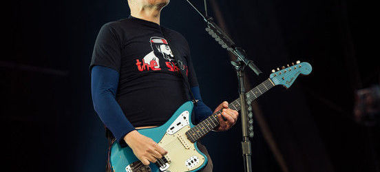 Membri The Killers si Rage Against The Machine, urca pe scena alaturi de Smashing Pumpkins