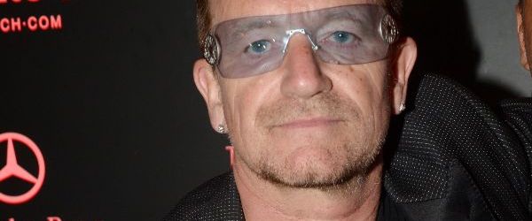 U2: Bono, operat timp de 5 ore