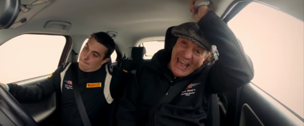 Brian Johnson de la AC/DC a iesit la o tura cu masina in noul episod 'Cars That Rock' - video