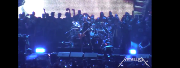 Metallica a cantat pentru a 2-a oara live 'The Unforgiven II' - video