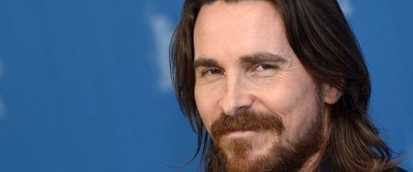 Christian Bale a invatat sa cante la tobe ascultand Pantera
