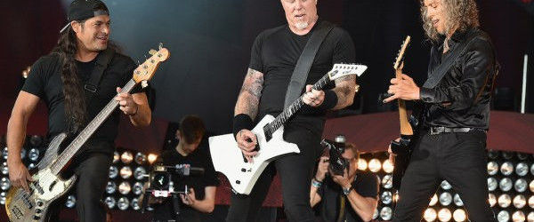 Metallica au cantat piesa 'Moth Into Flame' la un concert privat