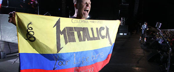 Metallica au strans 9 tone de mancare pentru familiile sarace din Columbia