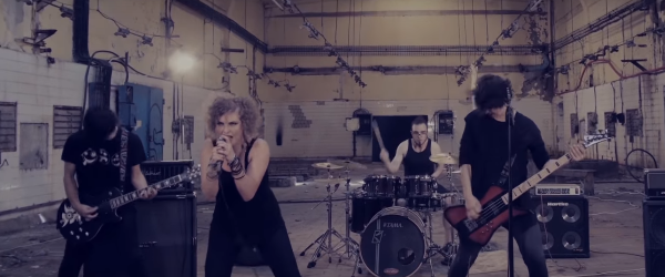 Within the Nova au lansat videoclipul piesei 'The Idealist' si anunta primul album