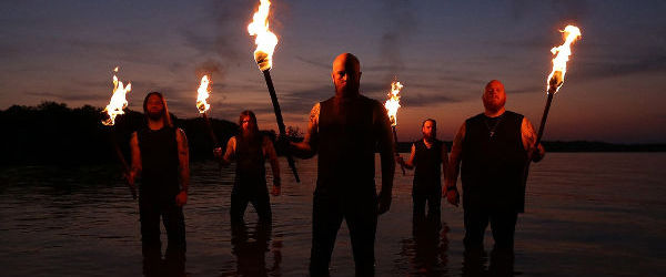 Demon Hunter au lansat un lyric video pentru piesa 'Cold Winter Sun'