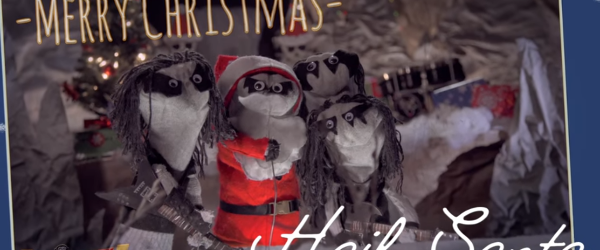 Viralul zilei: Hail Santa cu Immortal Sock Puppets