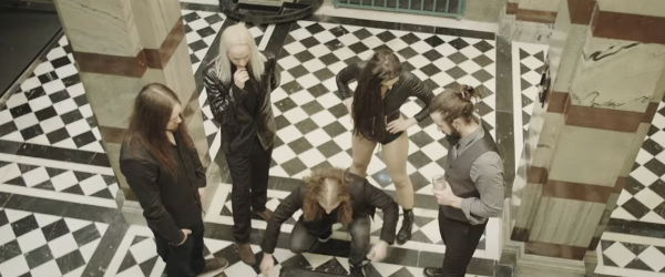 Amaranthe au lansat videoclipul piesei 'Boomerang'