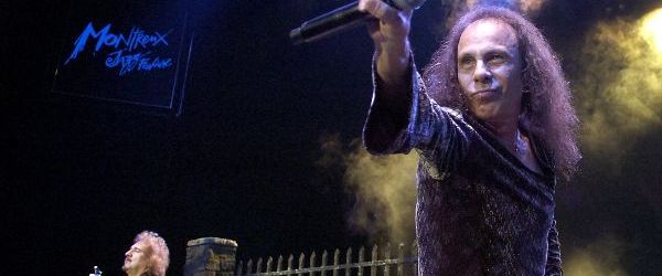 Holograma lui Ronnie James Dio ajunge la Bucuresti!