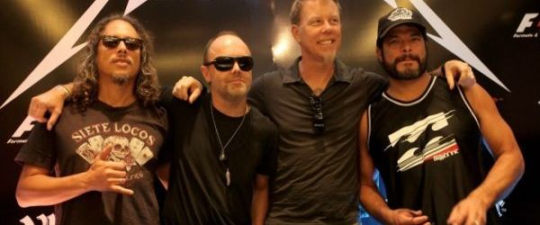 Metallica au cantat un cover Van Halen pe scena din California