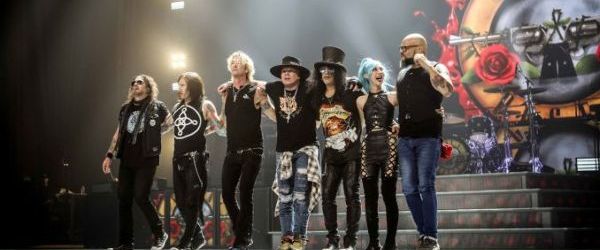 Guns n' Roses revine cu un nou episod din 'Not In This Lifetime Selects'