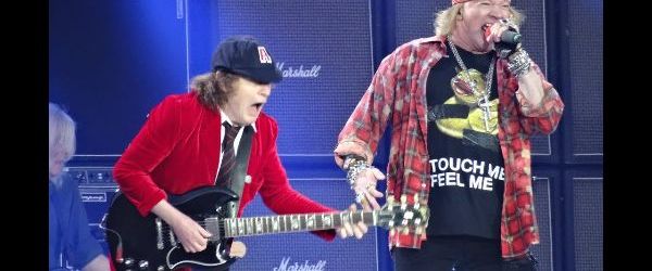 Un concert AC/DC din 2016 alaturi de Axl Rose este acum online