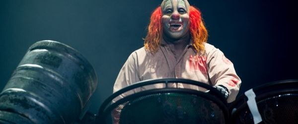 Clown de la Slipknot a lansat doua noi single-uri, 'Brainwash Love - Suction' si 'Brainwash Love - Dreaming'