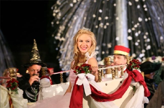 Poze Poze Adela Popescu(RO) - Adela Popescu, filmari videoclip Ingerasii