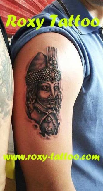 Poze Galerie foto Roxytattoo - vlad tepes tatuaj www.roxy-tattoo.com salon tatuaje bucuresti