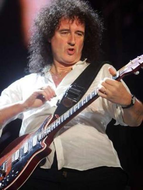 Poze Cel mai bun chitarist din toate timpurile ! - Brian May (Queen)