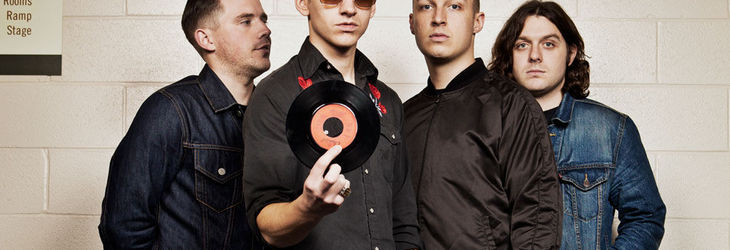 Arctic Monkeys - Do I Wanna Know? (piesa noua)