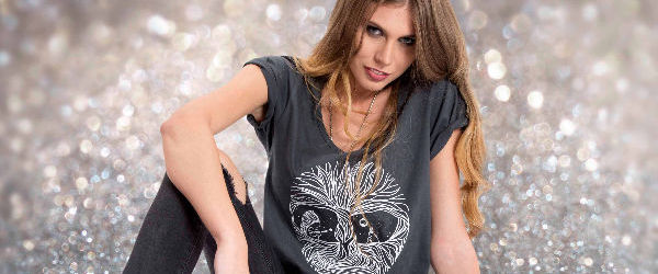 Tudor Chirila si Hard Rock Cafe Bucuresti lanseaza, in premiera, un tricou in scop caritabil